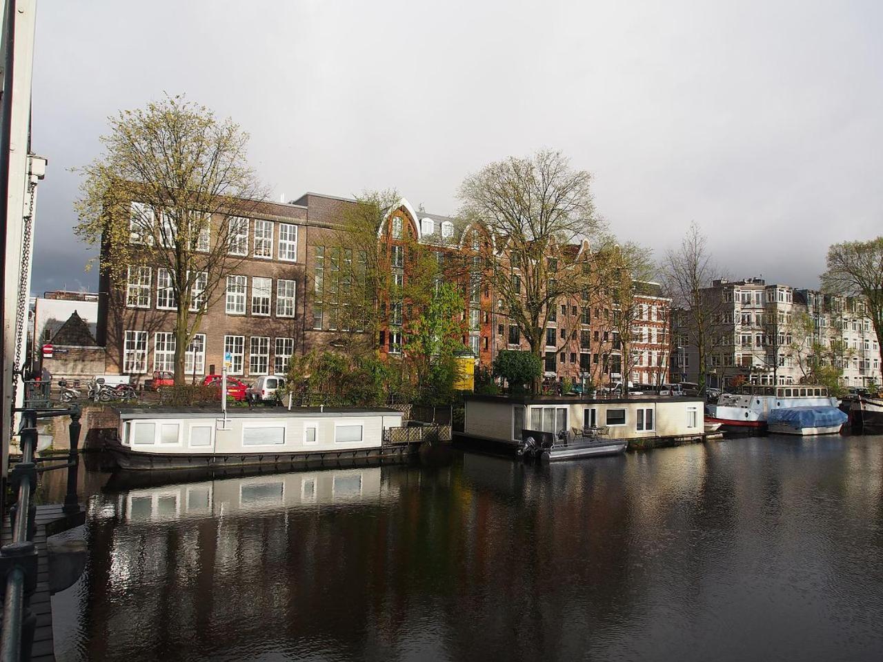 Central & Quiet Canal Apartment Amsterdam Eksteriør bilde