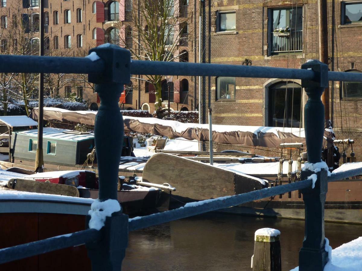 Central & Quiet Canal Apartment Amsterdam Eksteriør bilde